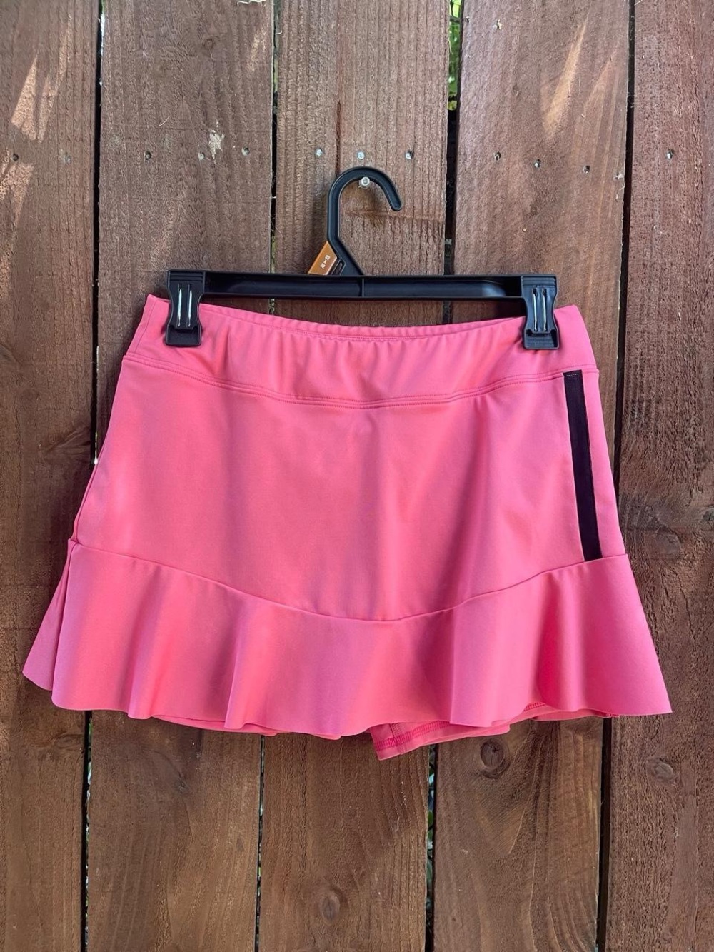 INPHORM Pink Tennis Sporty Skirt Skort Activewear Golf Ruffle Hem Sz S